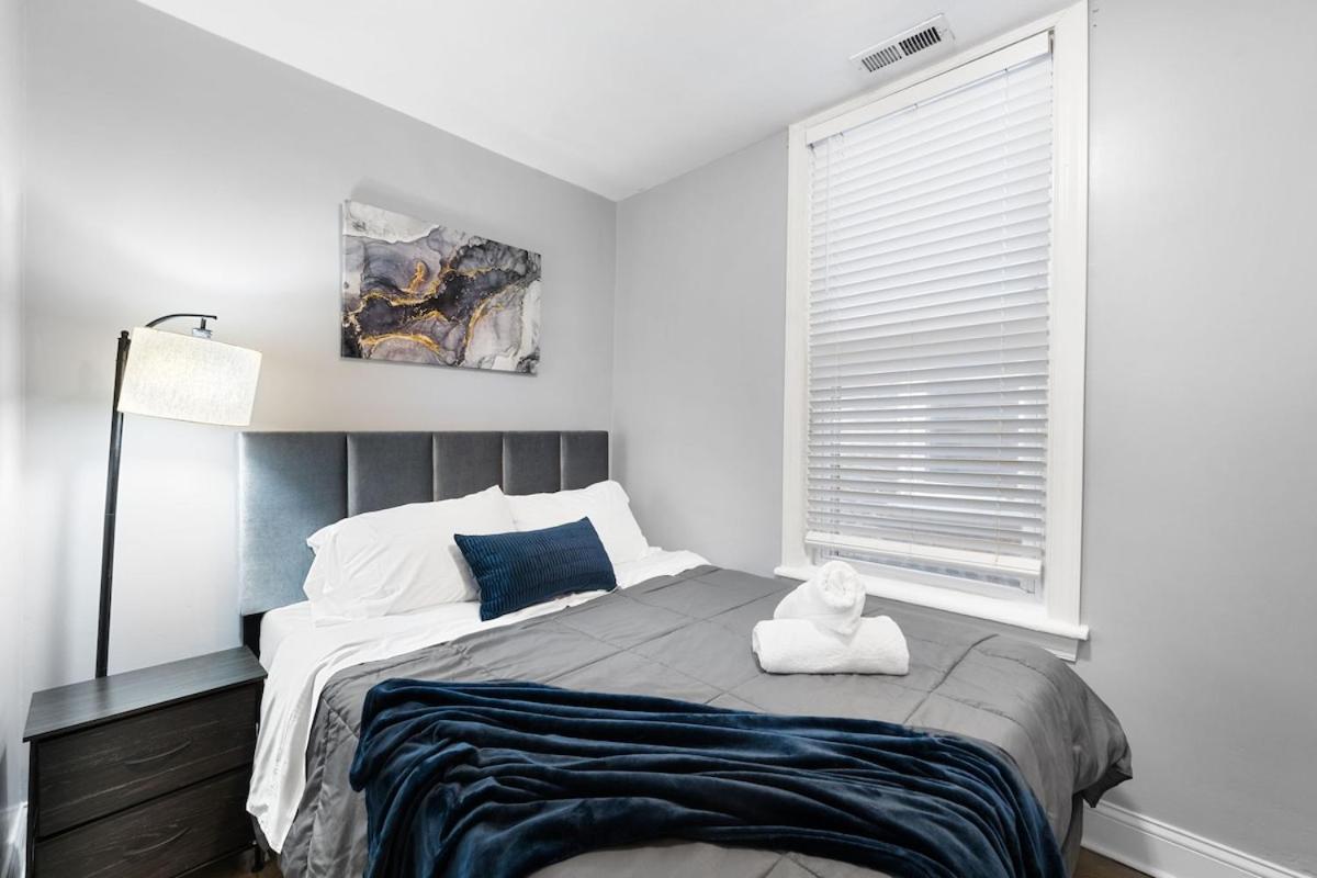 Stylish 2Br Urban Retreat In River West Chicago Exterior photo