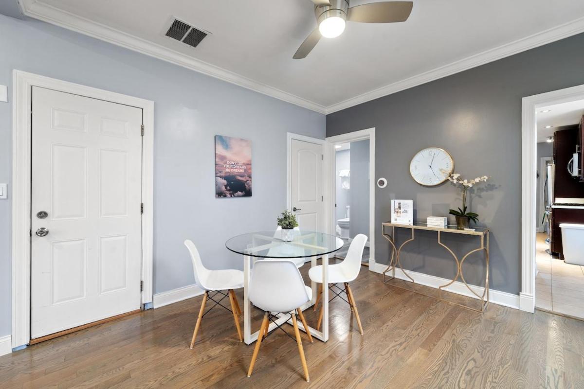 Stylish 2Br Urban Retreat In River West Chicago Exterior photo