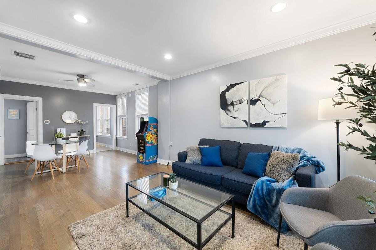 Stylish 2Br Urban Retreat In River West Chicago Exterior photo